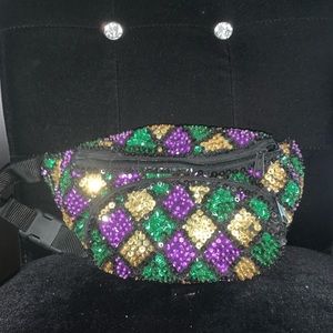Fanny pack